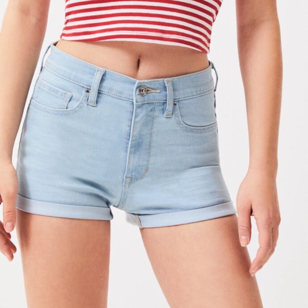 PACSUN SUPER STRETCH JEAN SHORTS LIGHT WASH
